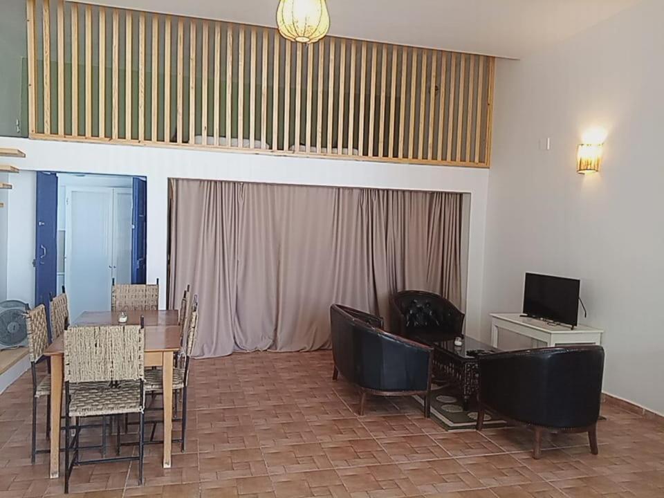 Du Marabout 2*
